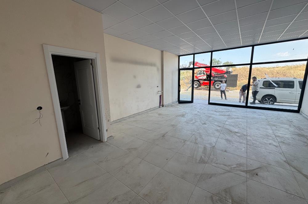 CUMHURİYET MAHALLESİNDE SATILIK KULLANIŞLI DÜKKAN