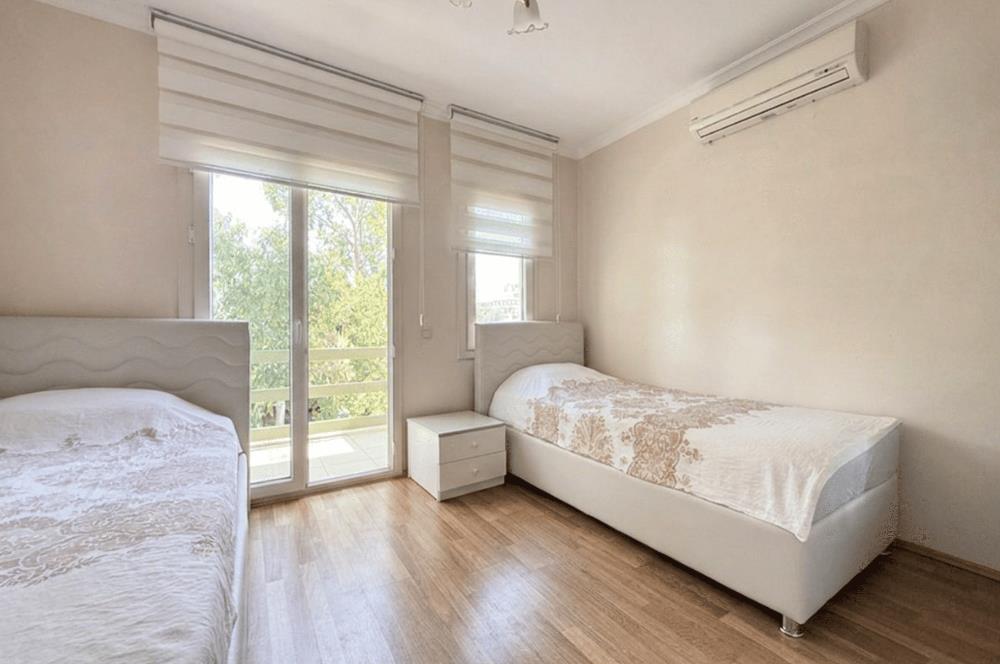 Anatolia Beach Residence'da, Denize Sıfır, Satılık 2+1 Daire