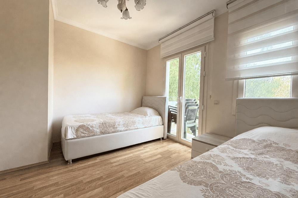 Anatolia Beach Residence'da, Denize Sıfır, Satılık 2+1 Daire