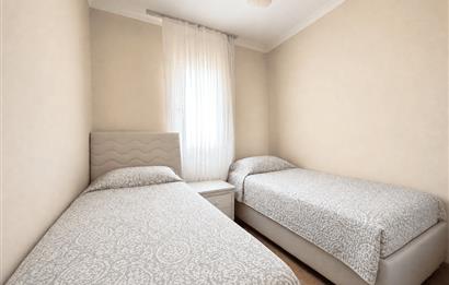 Anatolia Beach Residence'da, Denize Sıfır, Satılık 2+1 Daire