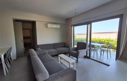 Dörttepe'de havuzlu sitede  aydan aya ödemeli 2+1 bahce katı daire