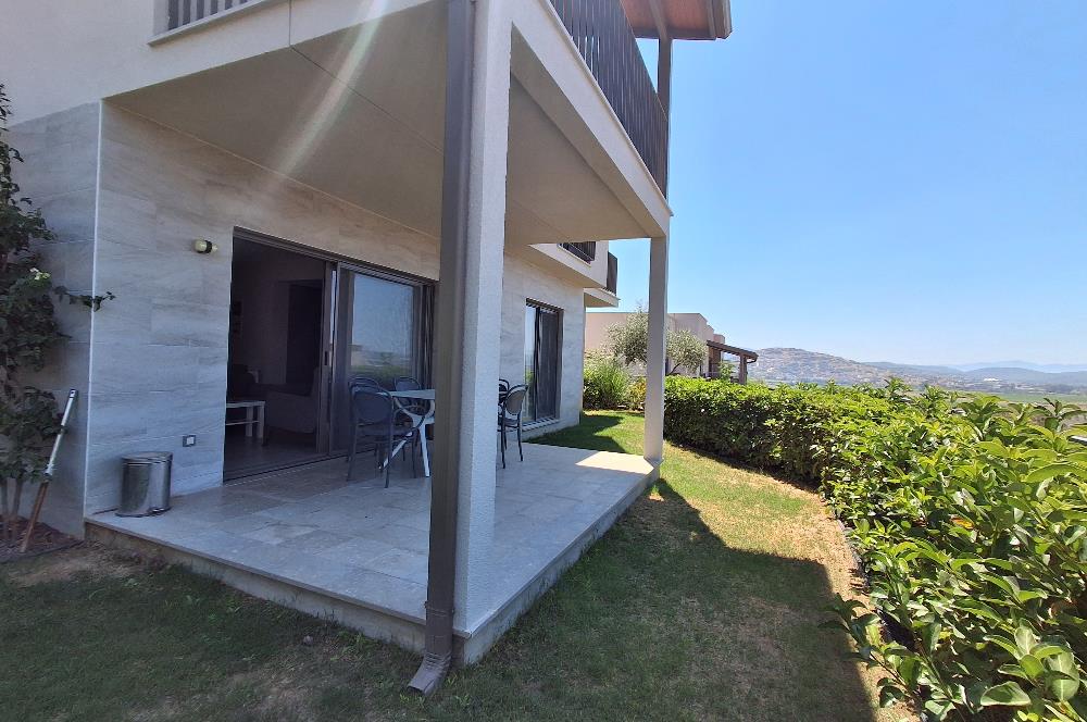 Dörttepe'de havuzlu sitede  aydan aya ödemeli 2+1 bahce katı daire