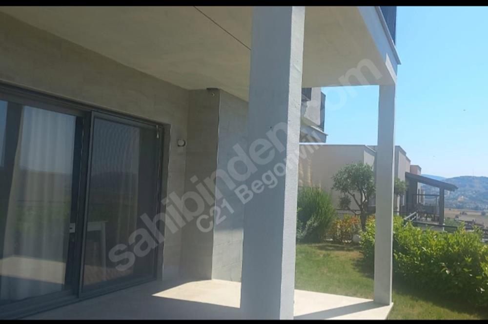 Dörttepe'de havuzlu sitede  aydan aya ödemeli 2+1 bahce katı daire