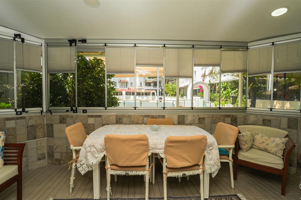 C21 Cius; Narlı Aydınlar'da Havuzlu Teraslı Villa
