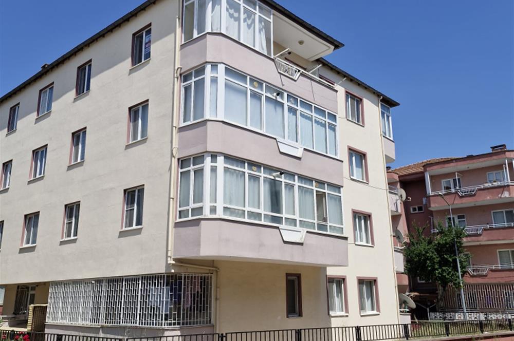 Paşaalanı Mahallesinde Satılık 3+1 Geniş Daire