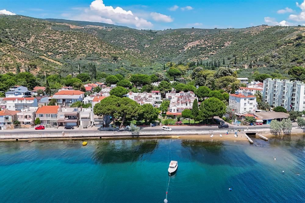 C21 Cius; Narlı Aydınlar'da Havuzlu Teraslı Villa