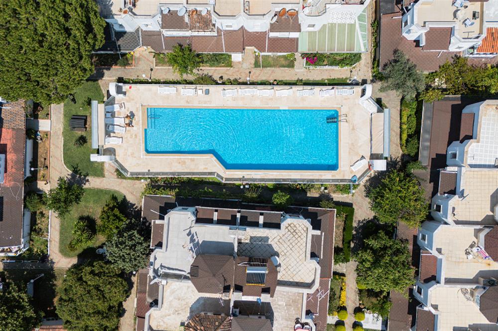 C21 Cius; Narlı Aydınlar'da Havuzlu Teraslı Villa