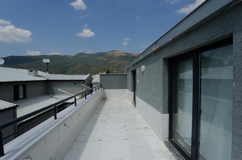 C21 Cius; Roda İmam Hatip Okulu Civarı Eşyalı 6+1 Kiralık Dubleks