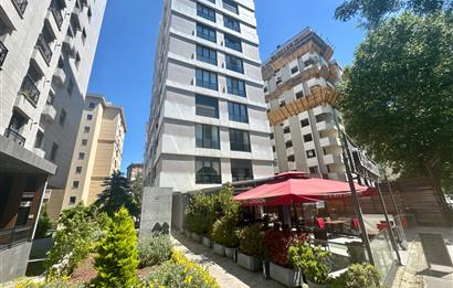 Kadıköy Sahrayıcedit Atatürk Caddesi Üzerinde Satılık 3+1