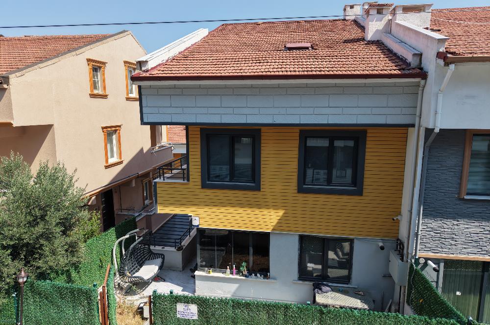 KARESİ KUVAYI MİLLİYE MAHALLESİ'NDE SATILIK LÜKS 5+2 TERASLI TRİPLEX VİLLA