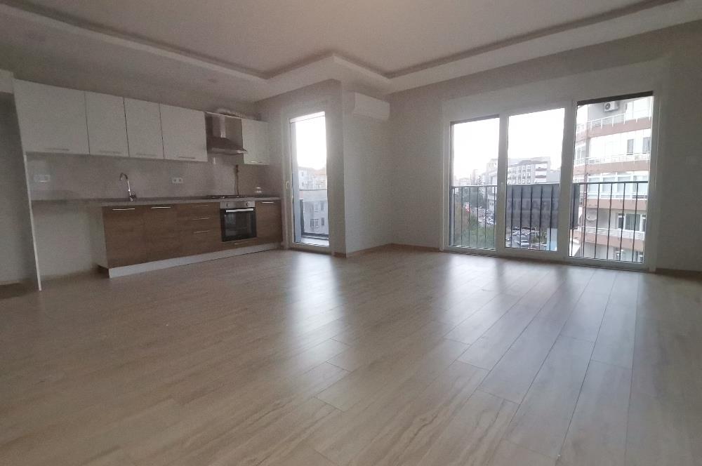 KOZYATAĞI KAYASULTAN SK 2+1 TEMİZ ARA KAT KİRALIK DAİRE