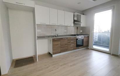 KOZYATAĞI KAYASULTAN SK 2+1 TEMİZ ARA KAT KİRALIK DAİRE