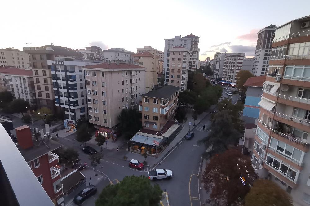 KOZYATAĞI KAYASULTAN SK 2+1 TEMİZ ARA KAT KİRALIK DAİRE