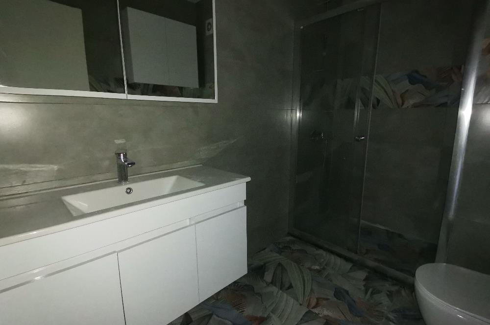 KOZYATAĞI KAYASULTAN SK 2+1 TEMİZ ARA KAT KİRALIK DAİRE