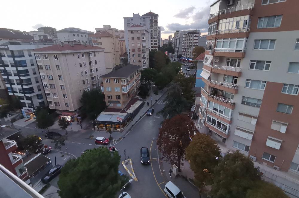 KOZYATAĞI KAYASULTAN SK 2+1 TEMİZ ARA KAT KİRALIK DAİRE
