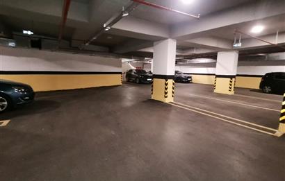 KOZYATAĞI KAYASULTAN SK 2+1 TEMİZ ARA KAT KİRALIK DAİRE