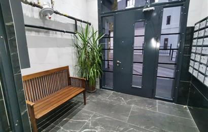 KOZYATAĞI KAYASULTAN SK 2+1 TEMİZ ARA KAT KİRALIK DAİRE