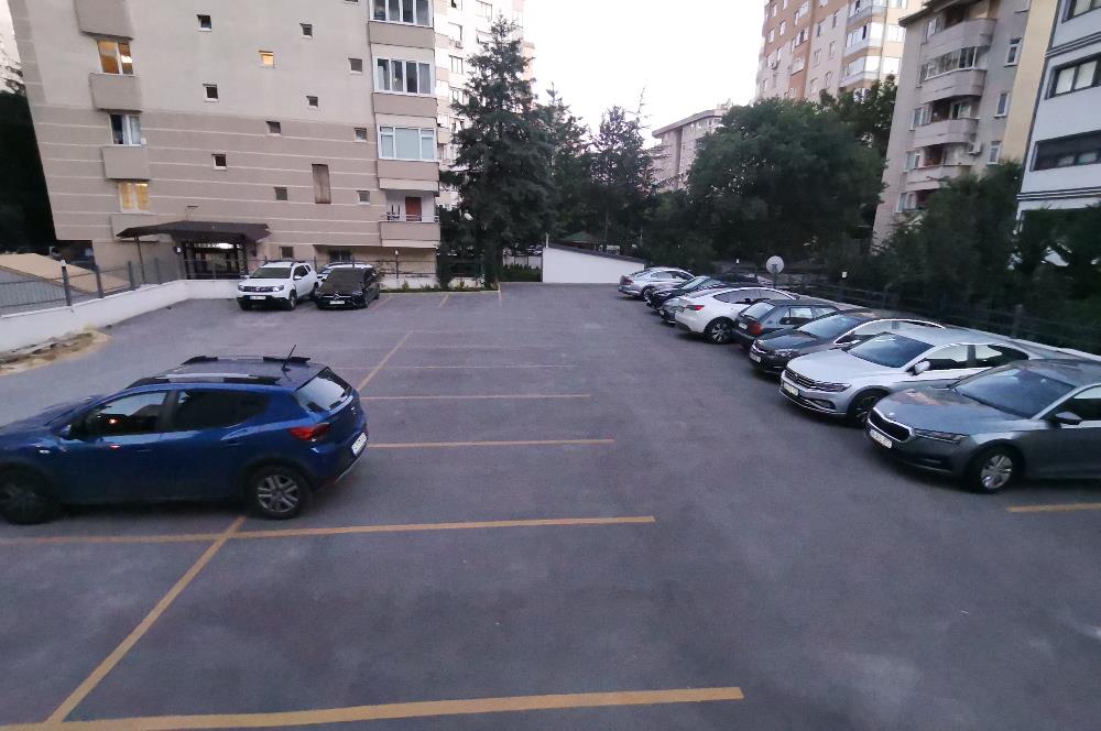 KOZYATAĞI KAYASULTAN SK 2+1 TEMİZ ARA KAT KİRALIK DAİRE
