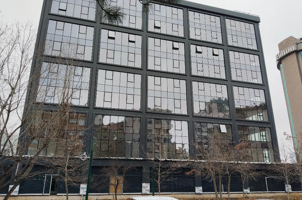 ARKIN DURUR'DAN E-5 2.BİNA HİLTON YANI 149m2 NET PLAZA OFİS KATI