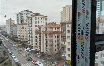 ARKIN DURUR'DAN E-5 2.BİNA HİLTON YANI 149m2 NET PLAZA OFİS KATI