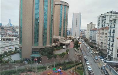 ARKIN DURUR'DAN E-5 2.BİNA HİLTON YANI 149m2 NET PLAZA OFİS KATI