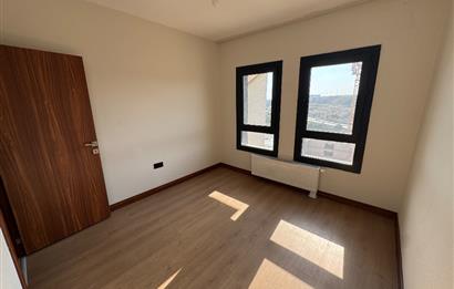 TUZLA AYDINLI TOKİ DE 2+1 KİRALIK DAİRE