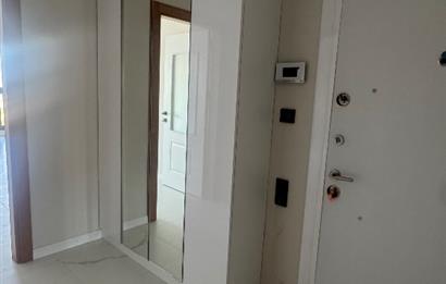 Ergenekon Mahallesinde Site İçerisinde Satılık Lüks Daire