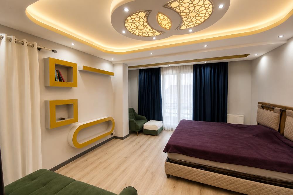 KARESİ KUVAYI MİLLİYE MAHALLESİ'NDE SATILIK LÜKS 5+2 TERASLI TRİPLEX VİLLA