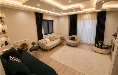 KARESİ KUVAYI MİLLİYE MAHALLESİ'NDE SATILIK LÜKS 5+2 TERASLI TRİPLEX VİLLA