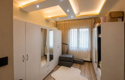 KARESİ KUVAYI MİLLİYE MAHALLESİ'NDE SATILIK LÜKS 5+2 TERASLI TRİPLEX VİLLA