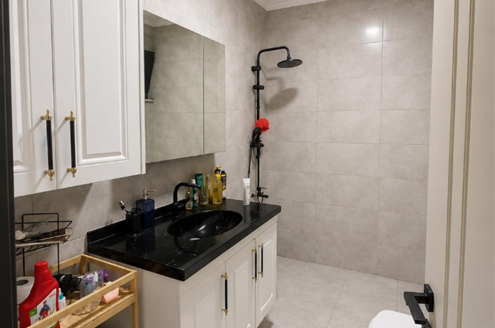 KARESİ KUVAYI MİLLİYE MAHALLESİ'NDE SATILIK LÜKS 5+2 TERASLI TRİPLEX VİLLA