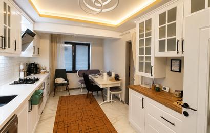 KARESİ KUVAYI MİLLİYE MAHALLESİ'NDE SATILIK LÜKS 5+2 TERASLI TRİPLEX VİLLA