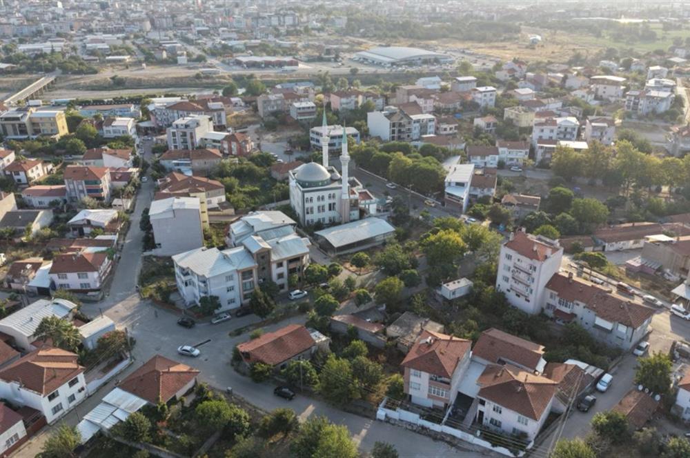 SUSURLUK//KARŞIYAKA MAH. 200m2 SATILIK ARSA C21 BAL'DAN