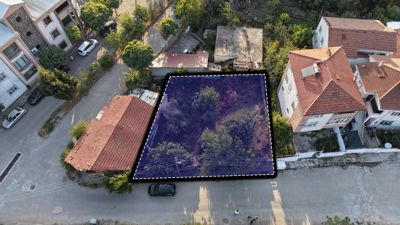 SUSURLUK//KARŞIYAKA MAH. 200m2 SATILIK ARSA C21 BAL'DAN