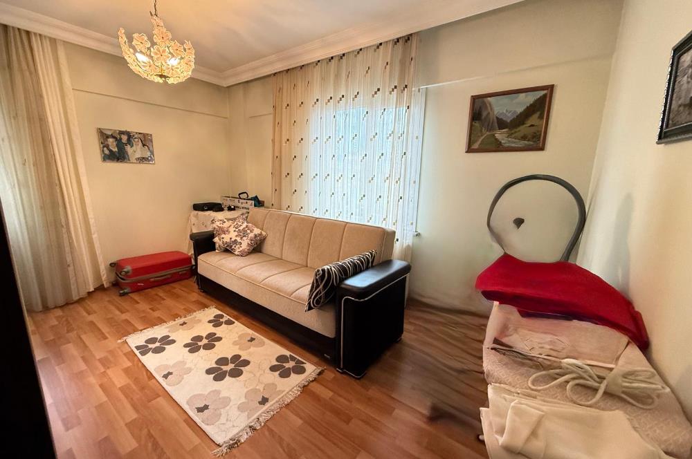 Kartal Yunus Mahallesinde Satılık Deniz Manzaralı Bina