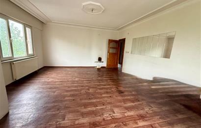 Kartal Yunus Mahallesinde Satılık Deniz Manzaralı Bina