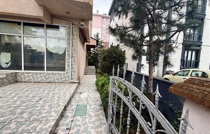 Kartal Yunus Mahallesinde Satılık Deniz Manzaralı Bina