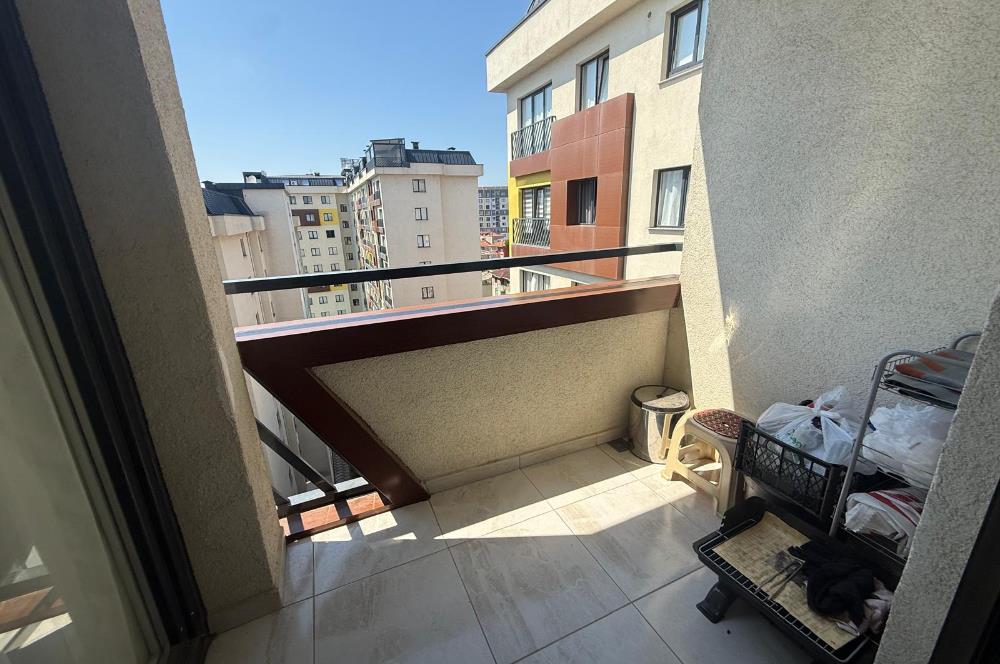 Pendik MSY Pendix Sitesinde Deniz Manzaralı Eşyalı 2+1