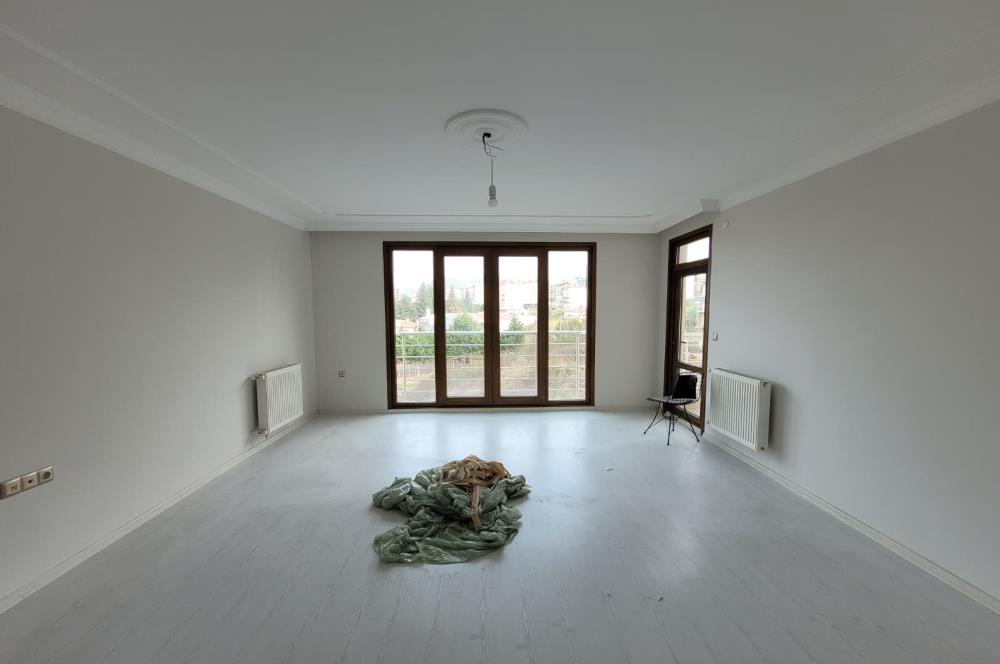 ARSİN BEŞYILDIZ SİTESİN DE KAPALI MUTFAKLI 2+1 SATILIK DAİRE