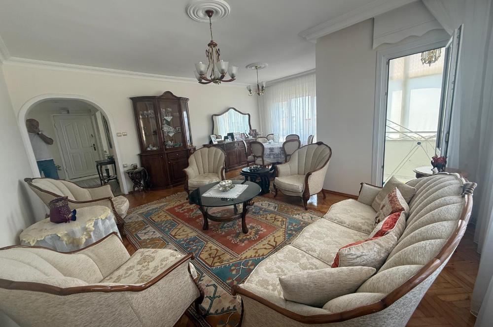 Pendik Doğu Mahallesinde Satılık 3+1 Merkezi Daire