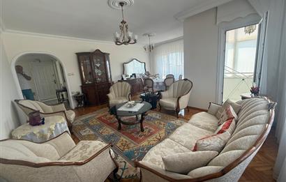 Pendik Doğu Mahallesinde Satılık 3+1 Merkezi Daire