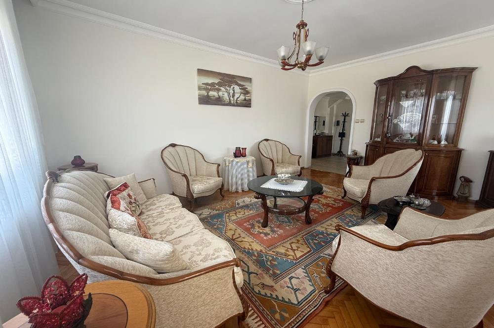 Pendik Doğu Mahallesinde Satılık 3+1 Merkezi Daire