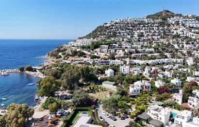 Koyunbaba Sahilde Havuzlu Sitede 3+1 Tripleks Bahçeli Müstakil
