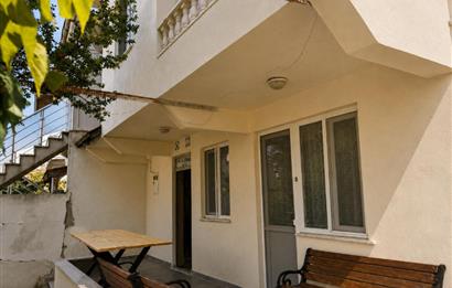 SİLİVRİ SELİMPAŞADA DENİZE YAKIN 2 KATLI AYRI GRİRŞLİ MÜSTAKİL BİNA YAZLIK KIŞLIK
