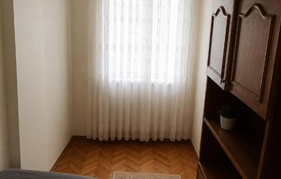 SİLİVRİ SELİMPAŞADA DENİZE YAKIN 2 KATLI AYRI GRİRŞLİ MÜSTAKİL BİNA YAZLIK KIŞLIK