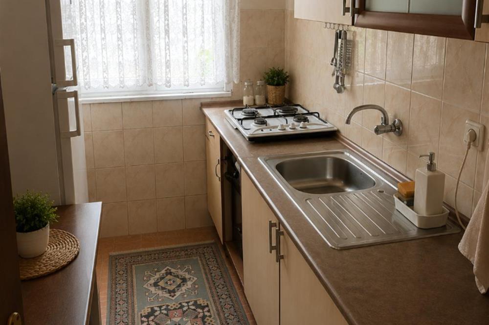 SİLİVRİ SELİMPAŞADA DENİZE YAKIN 2 KATLI AYRI GRİRŞLİ MÜSTAKİL BİNA YAZLIK KIŞLIK