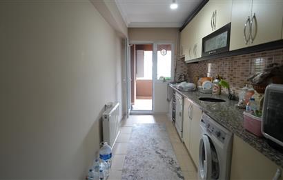 C21 Cius; Kapalı Pazar Civarı Dükkan Üstü 3+1 Satılık Daire