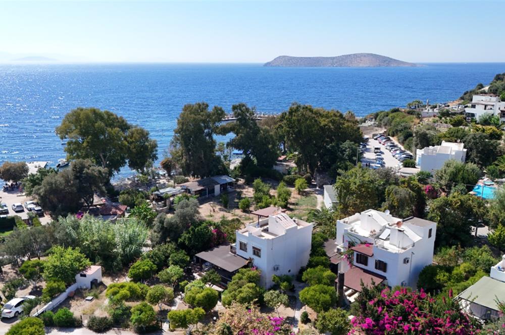 Koyunbaba Sahilde Havuzlu Sitede 3+1 Tripleks Bahçeli Müstakil