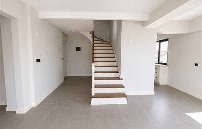 CENTURY 21’DEN CUMHURİYET MAHALLESİ’NDE SATILIK DUBLEKS DAİRE!