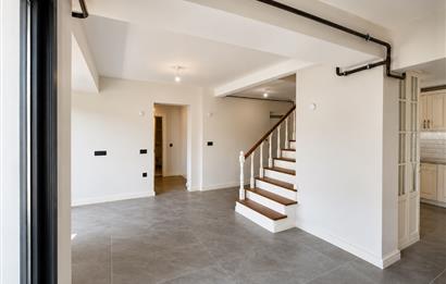 CENTURY 21’DEN CUMHURİYET MAHALLESİ’NDE SATILIK DUBLEKS DAİRE!